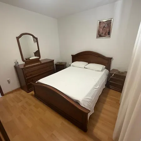 Apartma Kolatahi 2 * Izola